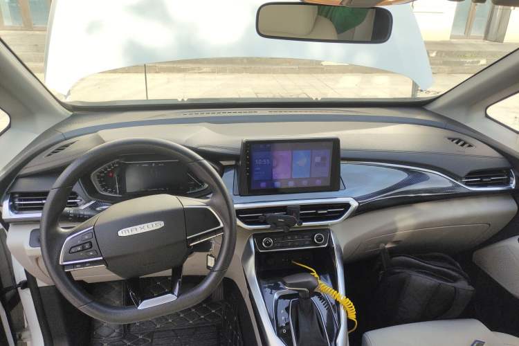 Used SAIC MAXUS Dajia 5 2022 430 km Elite Version 7-Seater
