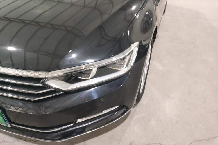 Used Volkswagen Magotan 2017 330TSI DSG Luxury Model
