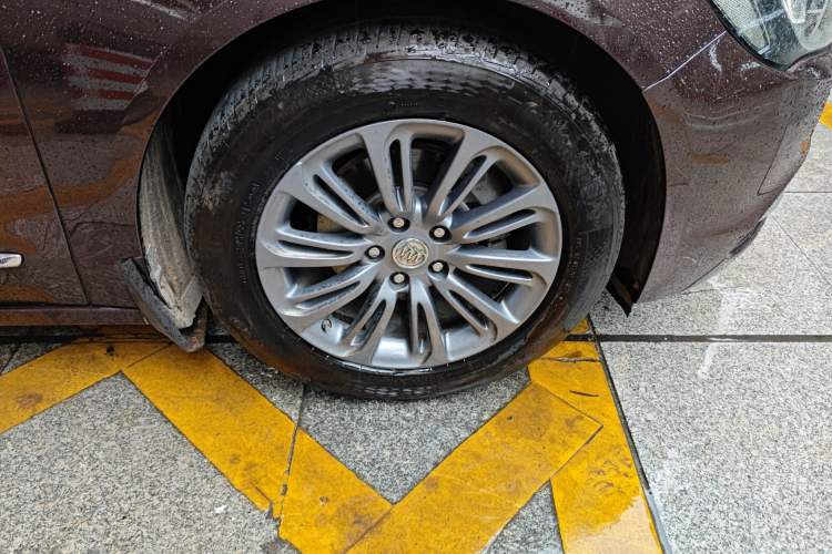 Used Buick LaCrosse 2016 20T Leading Model
