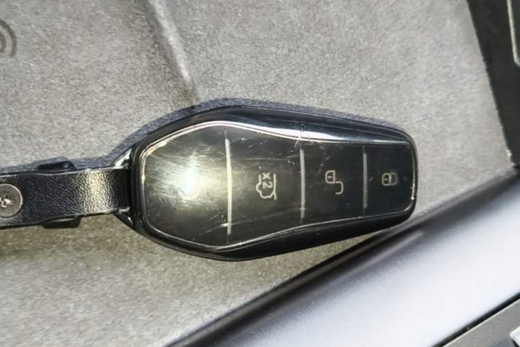 Used BYD Qin L 2025 DM-i Smart Drive 120KM Superior Model
