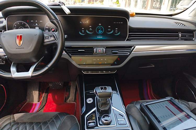 Used Hongqi HS5 2022 Revised Version 2.0T Smart Connect Flagship Edition
