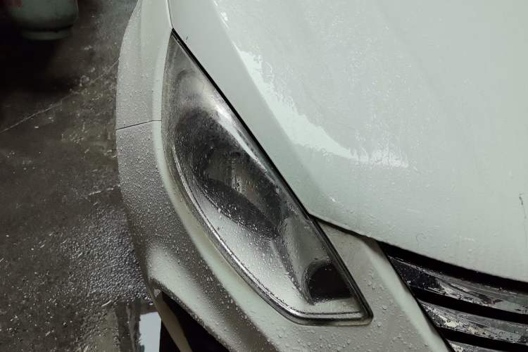 Used JAC Group J6 A30 2013 1.5L CVT Luxury Model China IV Standard
