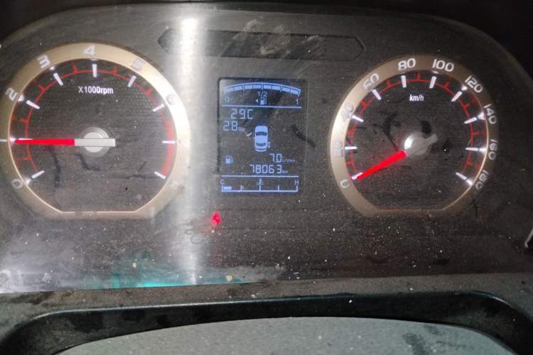 Used FORTHING Lingzhi 2020 M5L 1.6L Base Model 7 Seats
