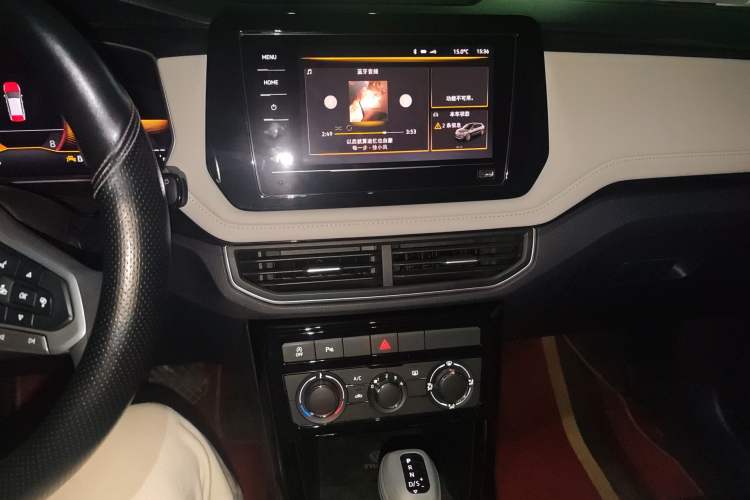 Used Volkswagen Tharu 2025 New Sharp 1.5L Ambitious Edition Audio And AC Panel