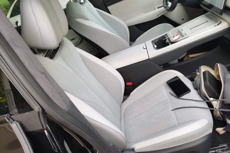 Used VOYAH COURAGE 2024 Long-Range Supercharge Edition
