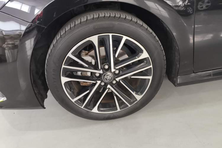 Used Toyota Camry 2024 Dual-Engine 2.5HG Prestige Edition
