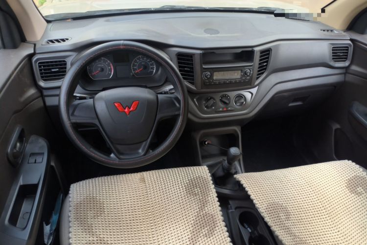 Used Wuling Hongguang V 2021 1.5L Jingqu Version LAR
