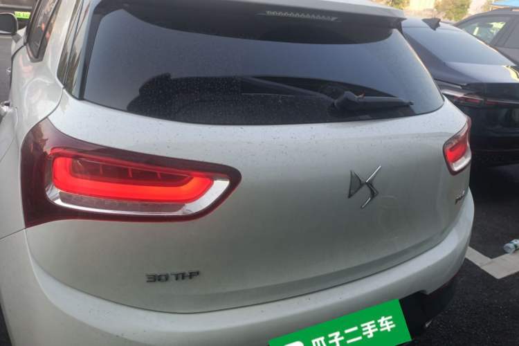 Used DS 6 2018 30THP Prestige Edition
