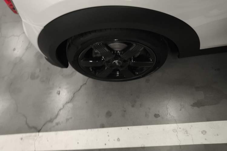 Used MINI MINI 2023 Updated 1.5T COOPER Artist
