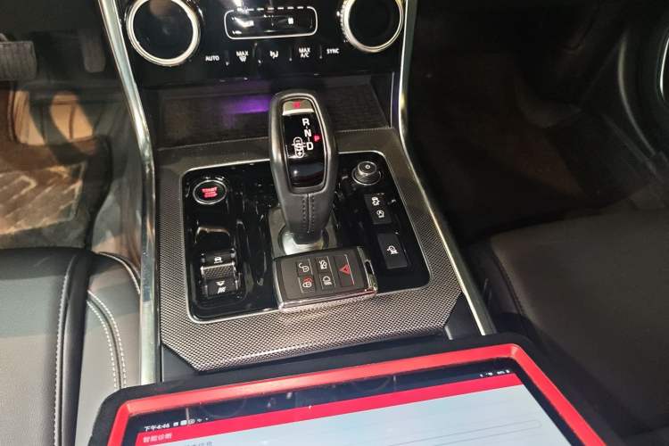 Used Jaguar XEL 2020 2.0T 200 PS R-DYNAMIC S Advanced Sport Edition
