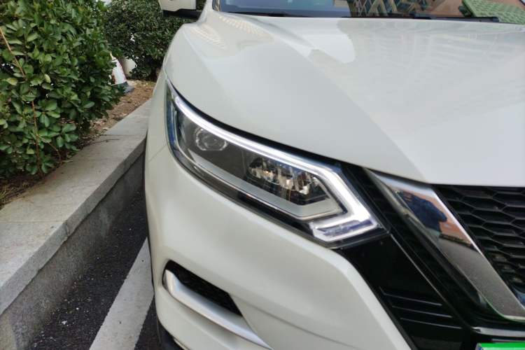 Used Nissan Qashqai 2022 2.0L CVT XV Premier Luxury Edition
