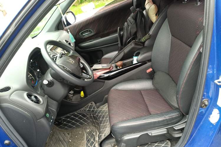 Used Honda XR-V 2017 1.5L LXi CVT Classic Edition Left Front Seat