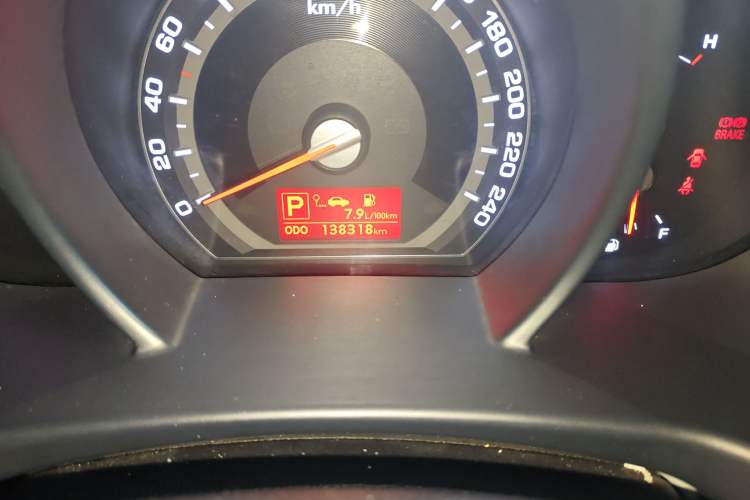 Used Kia Sportage R 2012 2.0L Automatic Two-Wheel Drive GL Trim
