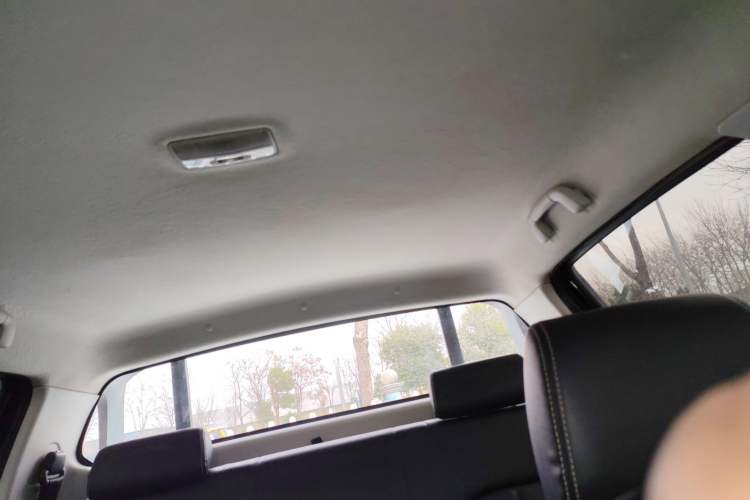 Used JMC Yuhu 7 2020 2.0T Diesel Manual Two-Wheel Drive Comfort Edition Long Wheelbase China VI Emission Standard JX4D20A6L
