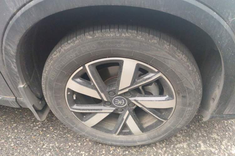 Used BYD Song Pro New Energy 2024 HONOR Edition DM-i 110KM Beyond Model
