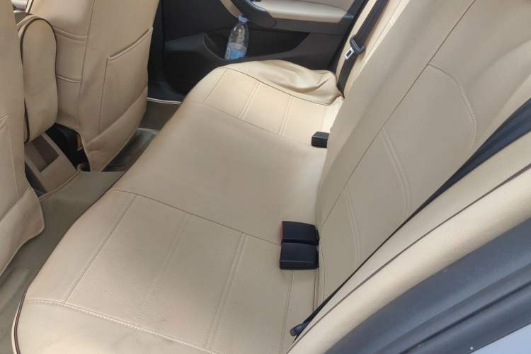 Used Volkswagen Jetta 2015 1.6L Automatic Comfort Model
