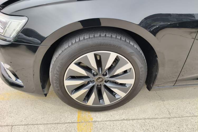 Used Audi A6L 2023 45 TFSI Prestige Elegant Edition
