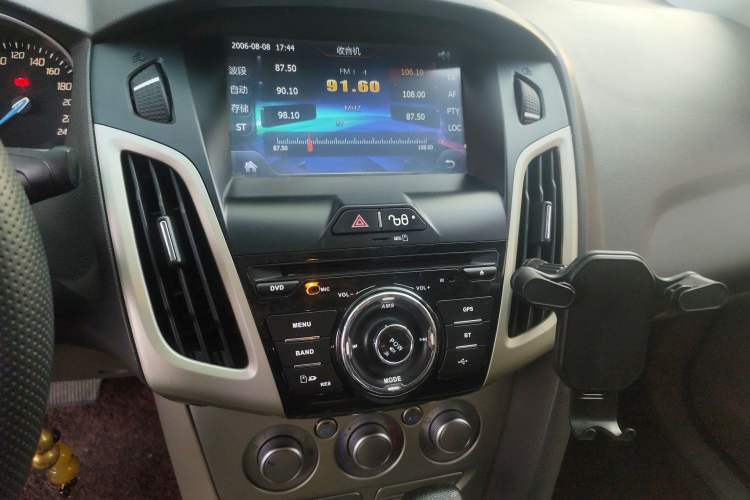 Used Ford Focus 2012 Sedan 1.6L Automatic Comfort Model