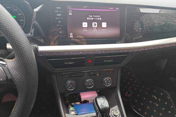 Used Volkswagen Lavida 2019 1.5L Automatic Comfort Edition China VI Standard Audio And AC Panel