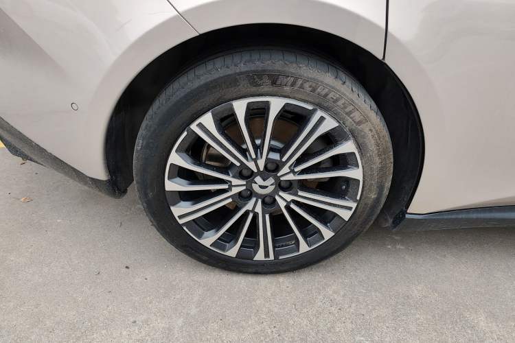 Used Nio ET5T 2023 75 kWh Touring