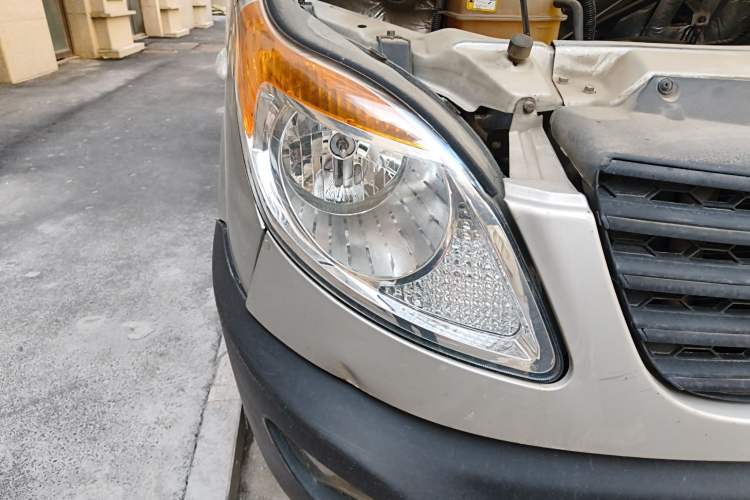 Used JAC Group Sunray 2019 1.9T Fuel-Efficient Platinum Edition 5-9 Seater Star Express
