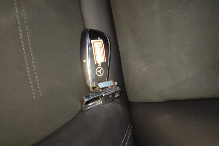 Used Mercedes-Benz A-Class 2020 Restyled A 200 L Sport Sedan Fashion Version Vehicle Key