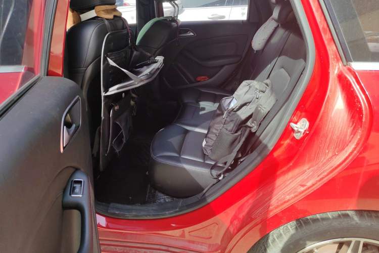 Used Mercedes-Benz B-Class 2015 B 200 Fashion Model
