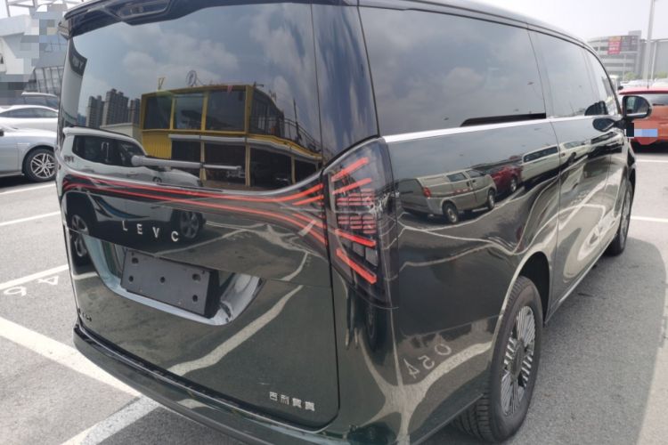 Used Geely Galaxy LEVC L380 2024 140-Degree 6-Seater All-Wheel-Drive Ultra Rear Right 45 Deg