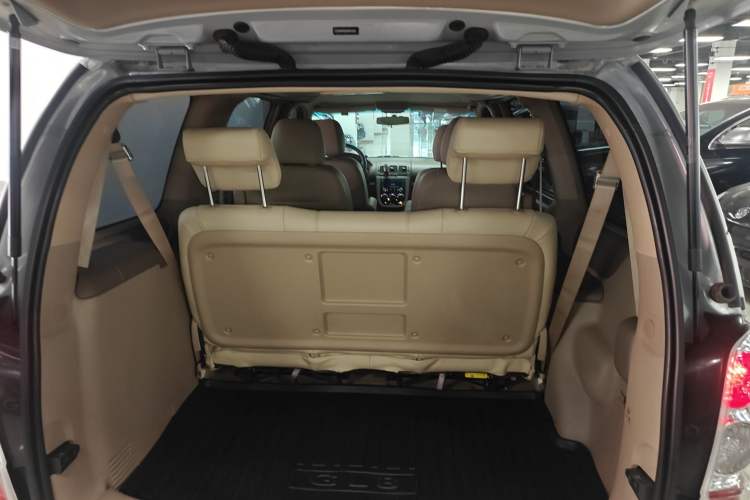 Used Buick GL8 2014 2.4L Classic Edition Trunk