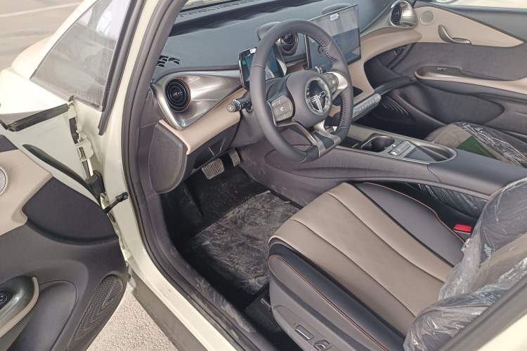 Used BYD Dolphin 2025 420km Free Edition
