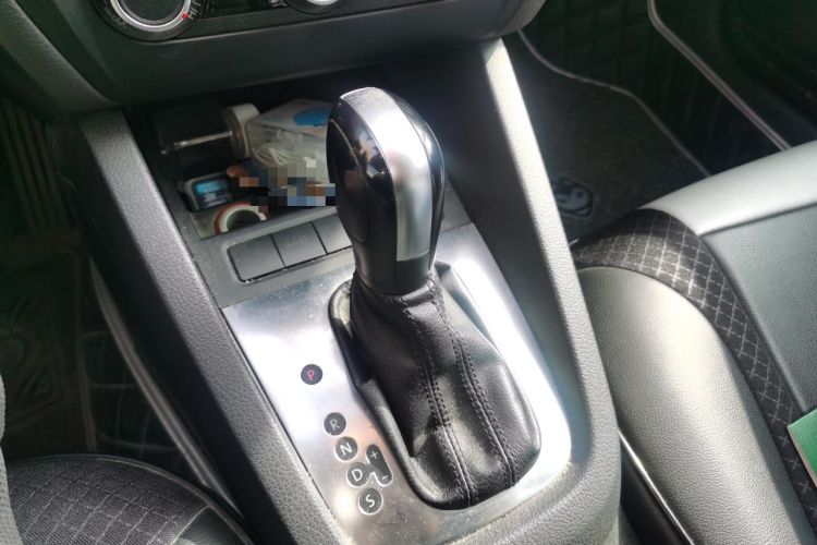 Used Volkswagen Sagitar 2012 1.6L Automatic Fashion Edition
