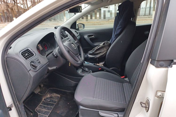 Used Volkswagen Polo 2014 1.4L Automatic Comfort Edition Left Front Seat