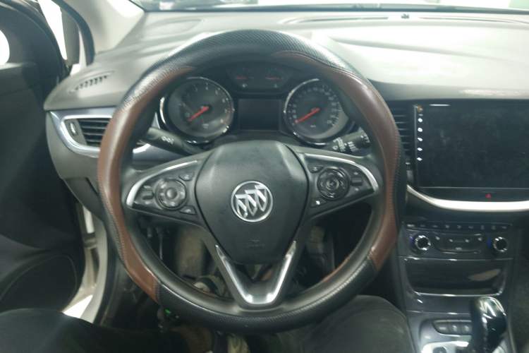 Used Buick Verano 2018 Hatchback 15S Automatic Leading Model
