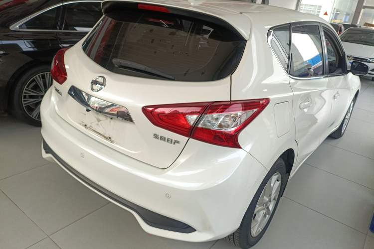 Used Nissan Tiida 2021 1.6L CVT Cool Edition