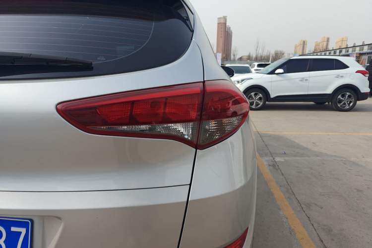 Used Hyundai Tucson 2015 1.6T Dual-Clutch Two-Wheel-Drive Smart Model