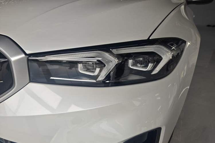 Used BMW i3 2024 eDrive 35 L
