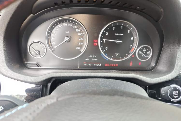 Used BMW X3 2014 xDrive20i X Design Package Odometer Close Up