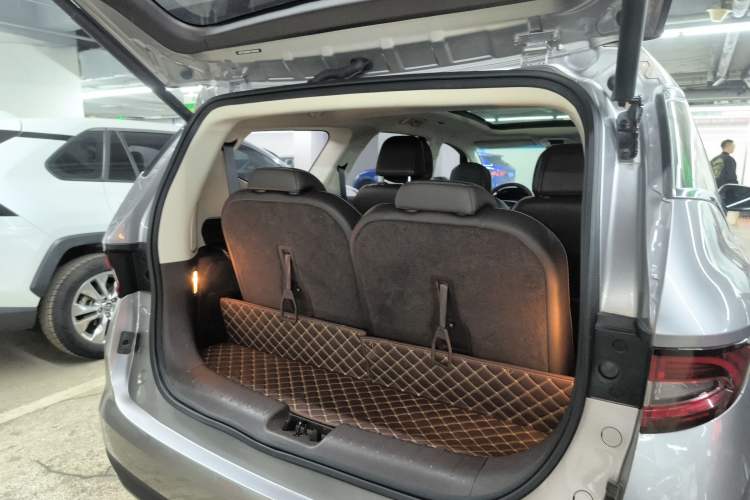 Used Geely Auto Jiajie 2019 1.5TD MHEV DCT Deluxe Edition Trunk