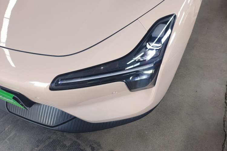 Used XPeng MONA M03 2024 620 with Ultra-Long Range Left Front Headlight