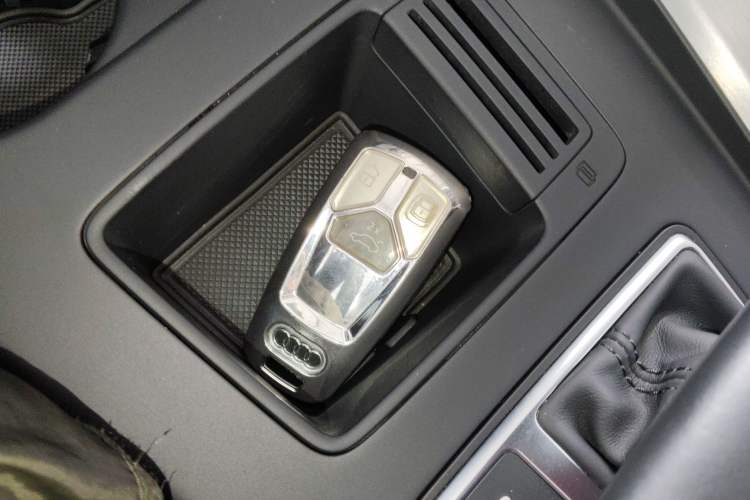 Used Audi A4L 2020 40 TFSI Luxury Dynamic Model