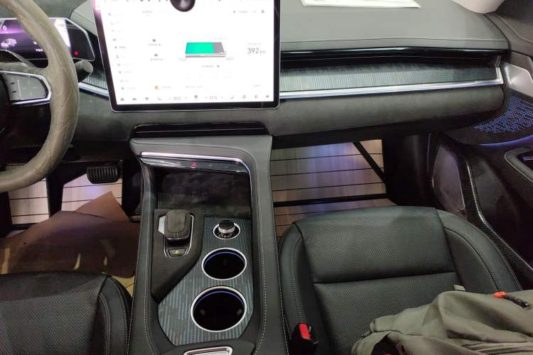 Used Zeekr 001 2022 Long-Range Dual-Motor WE Edition Audio And AC Panel