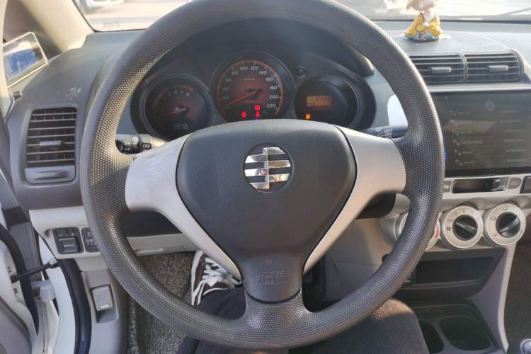 Used Everus S1 2014 1.3L Manual Comfort Edition
