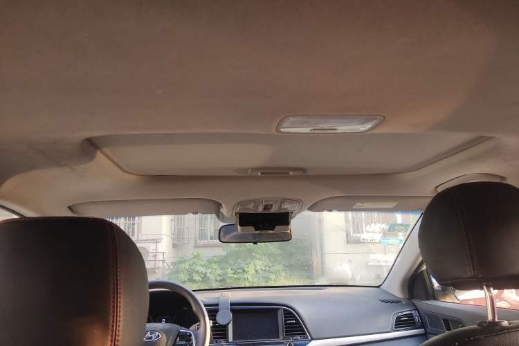 Used Hyundai Elantra (6th Generation / Lingdong) 2018 1.6L Automatic 15th Anniversary Special Edition
