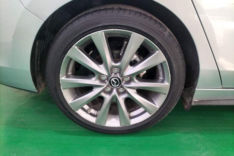 Used Mazda Mazda 3 Axela 2021 2.0L Automatic ZhiXuan Edition
