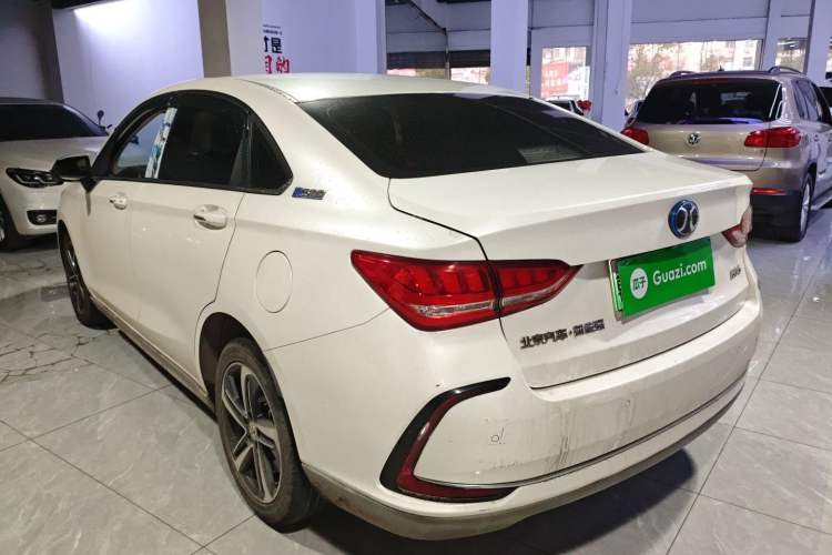 Used BAIC Beijing EU5 2018 R500 Smart Wind Edition
