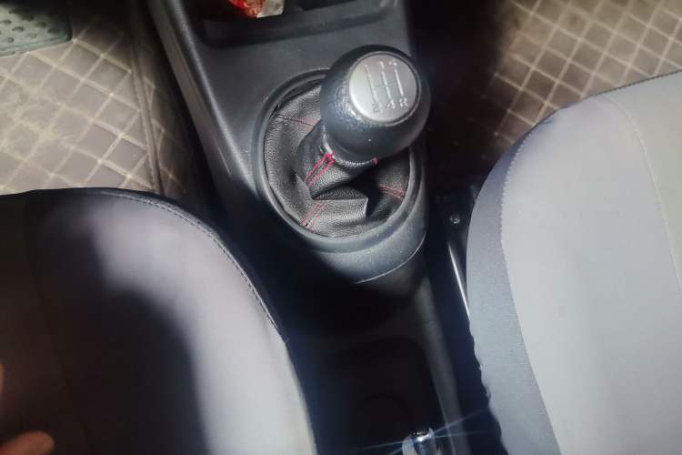 Used Suzuki Alto 2013 Revised Version 1.0L Manual Comfort Edition