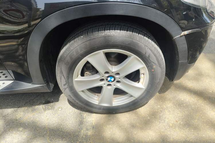 Used BMW X5 2011 xDrive35i Leading Model
