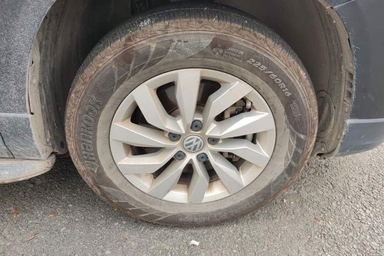 Used Volkswagen Tharu 2020 280TSI Two-Wheel Drive Trend Edition China VI Standard Right Front Wheel Hub