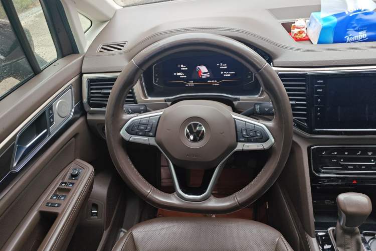 Used Volkswagen Viloran 2020 330TSI Luxury Edition