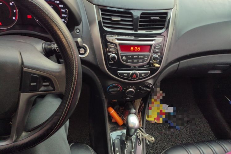 Used Hyundai Verna Ray 2014 1.6L Automatic TOP